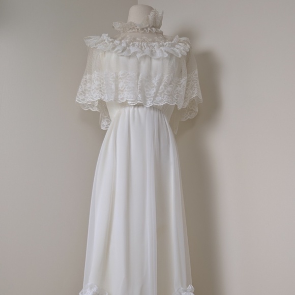 70s Wedding Gown Floor Length Train Edwardian Capelet Lace Collar Bishop Sleeves - Picture 2 of 15